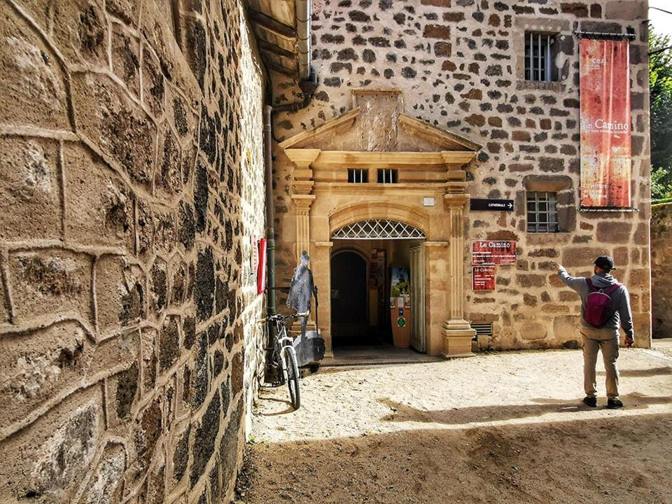 Gite La Decouverte Petit Dejeuner Offert Le Puy-en-Velay Exteriér fotografie